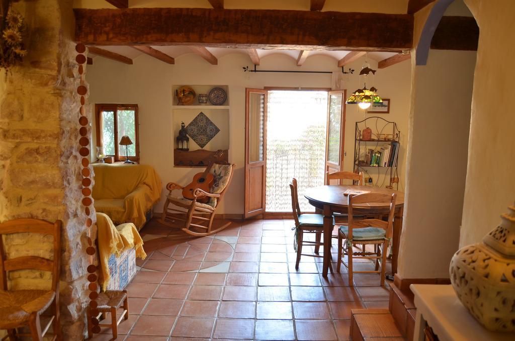 La Casa Del Teix Guest House Eslida Bilik gambar