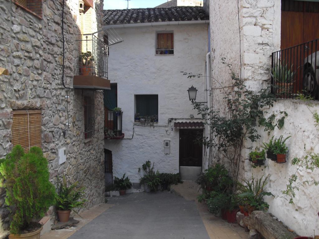 La Casa Del Teix Guest House Eslida Bilik gambar