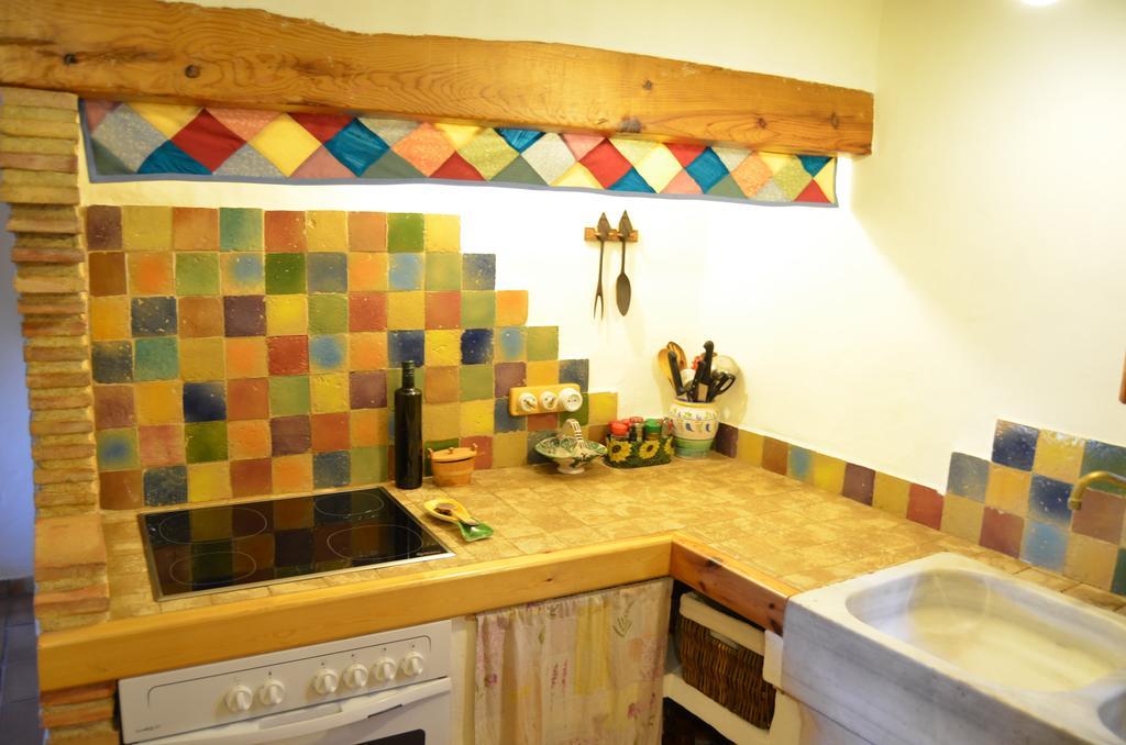 La Casa Del Teix Guest House Eslida Bilik gambar