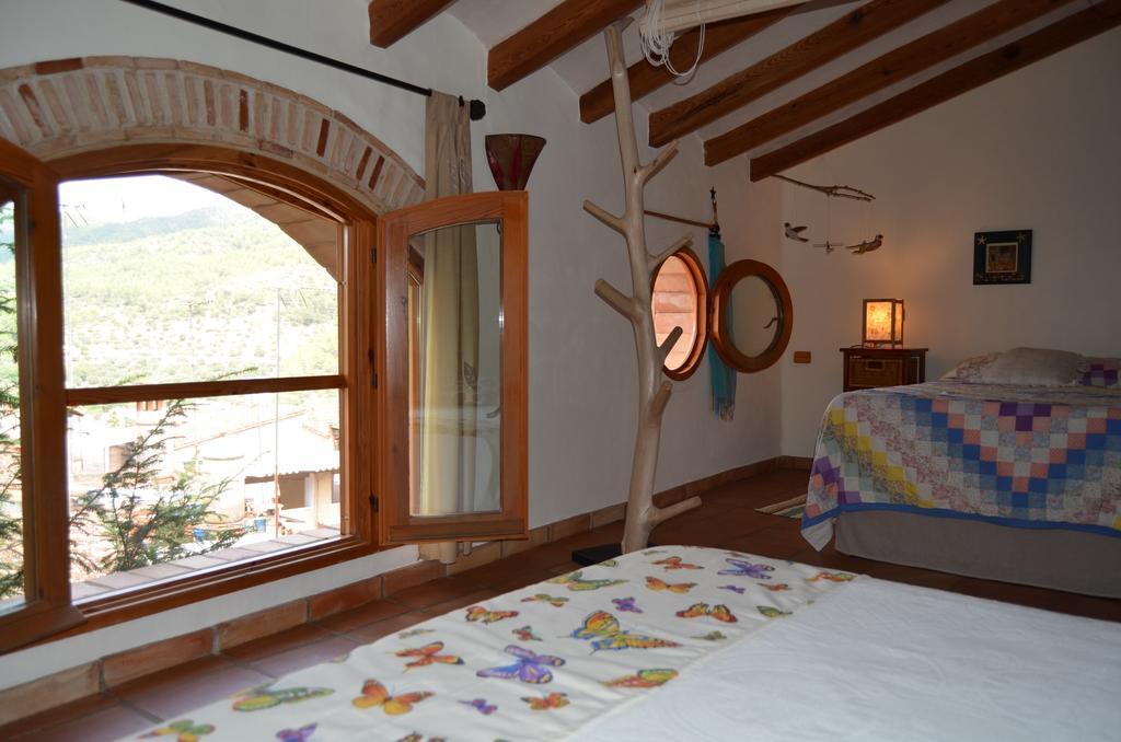 La Casa Del Teix Guest House Eslida Luaran gambar